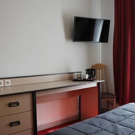 Hotel De La Meuse 2*